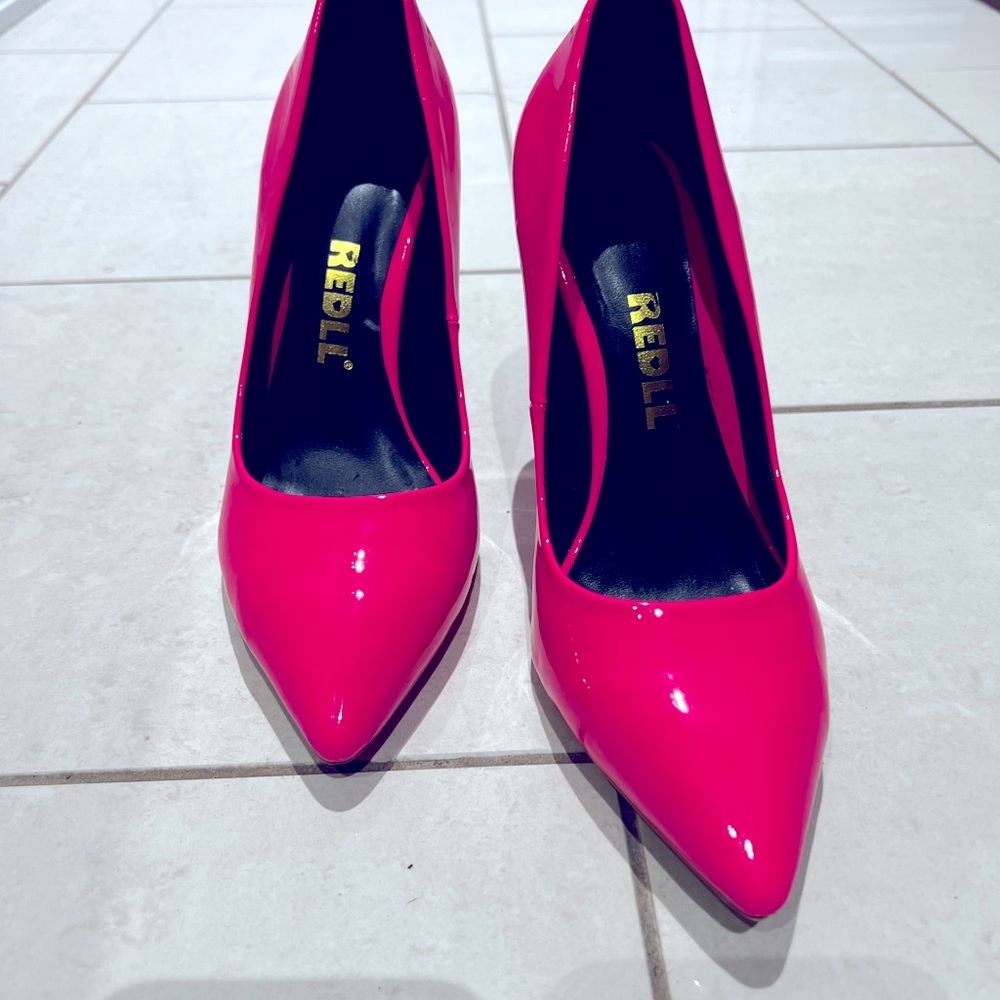 Pink  stilletto - Picture 3 of 5